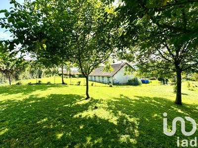 Maison - 200 m² - 6 pièces