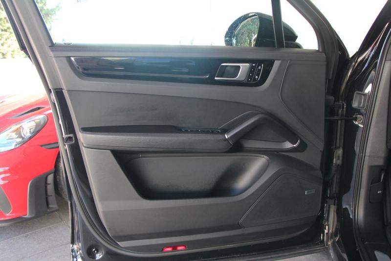 Porsche Cayenne E-Hybrid 3.0 V6 462 ch Tiptronic Bva