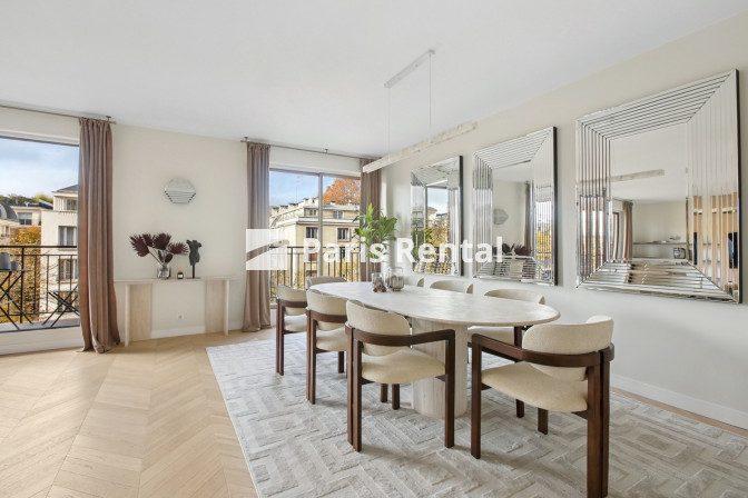 Appartement - 157 m² - 4 pièces