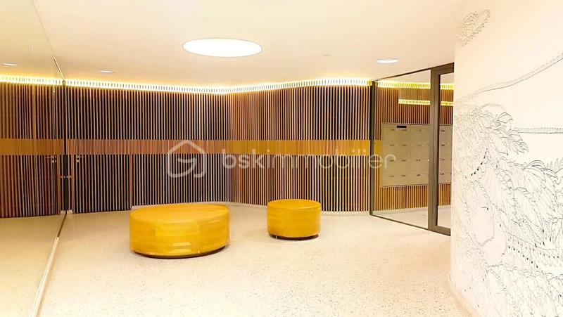 Appartement - 85 m² - 4 pièces