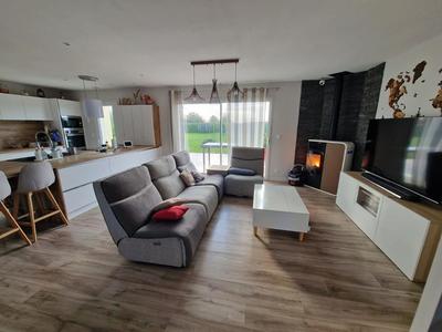 Maison - 168 m² - 7 pièces