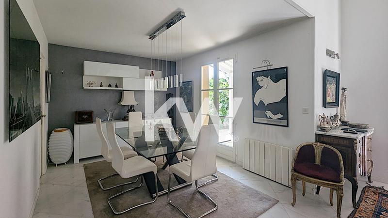 Maison - 184 m² - 6 pièces