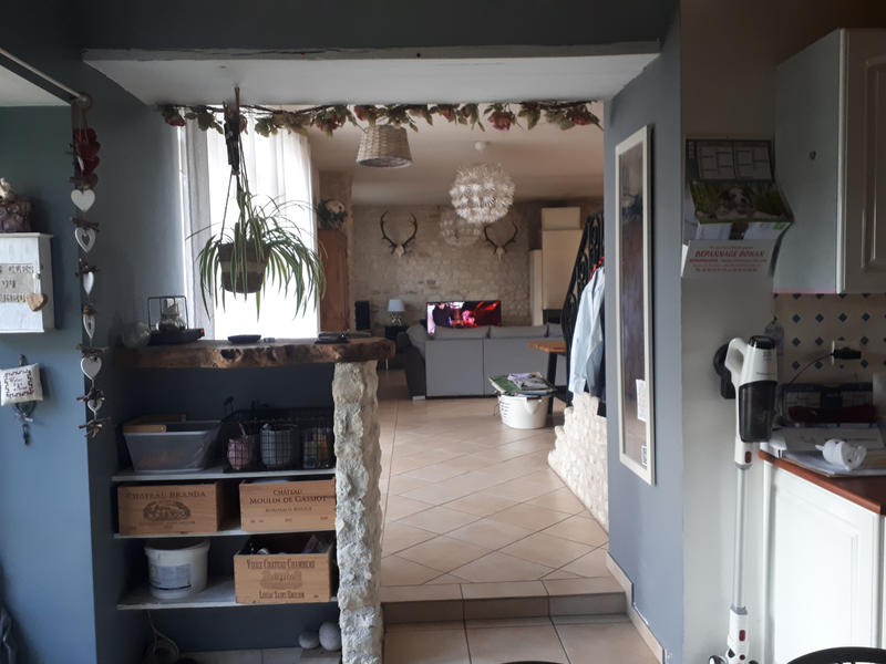 Maison - 202 m² - 6 pièces