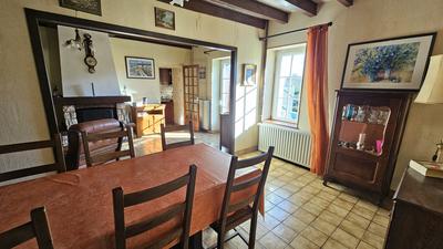 Maison - 138 m² - 7 pièces