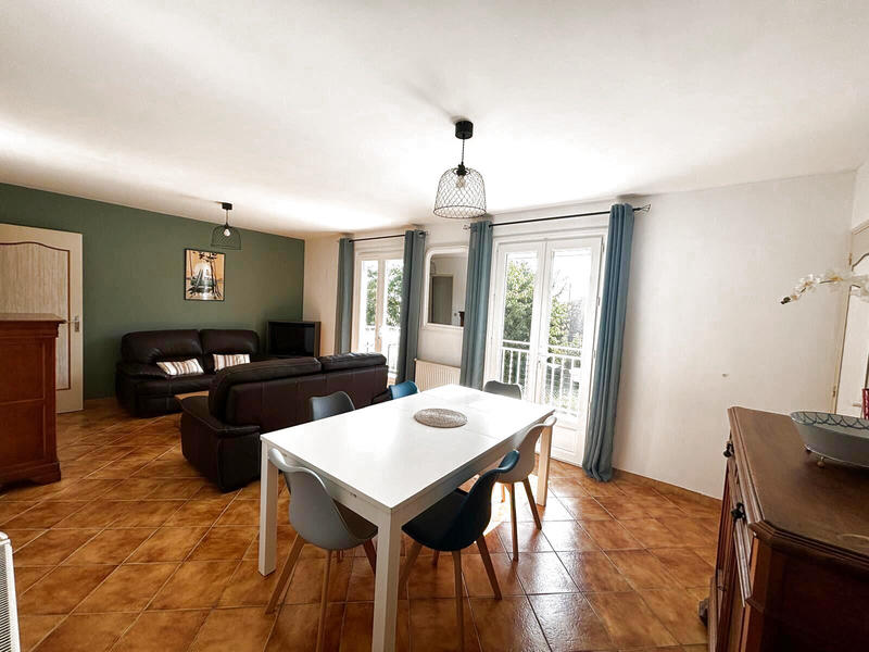 Maison - 82 m² - 6 pièces