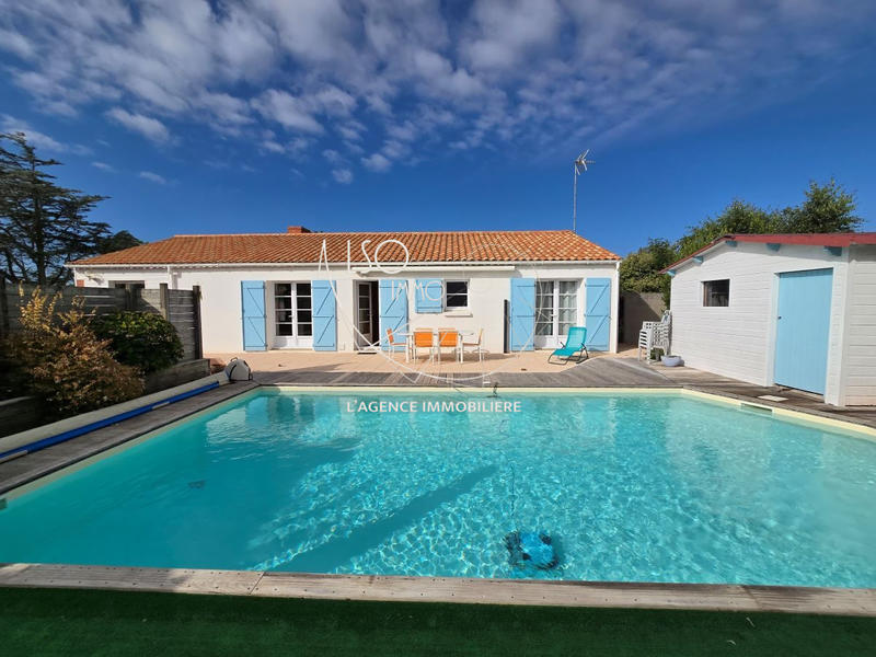 Maison traditionnelle - 105 m² - 4 pièces