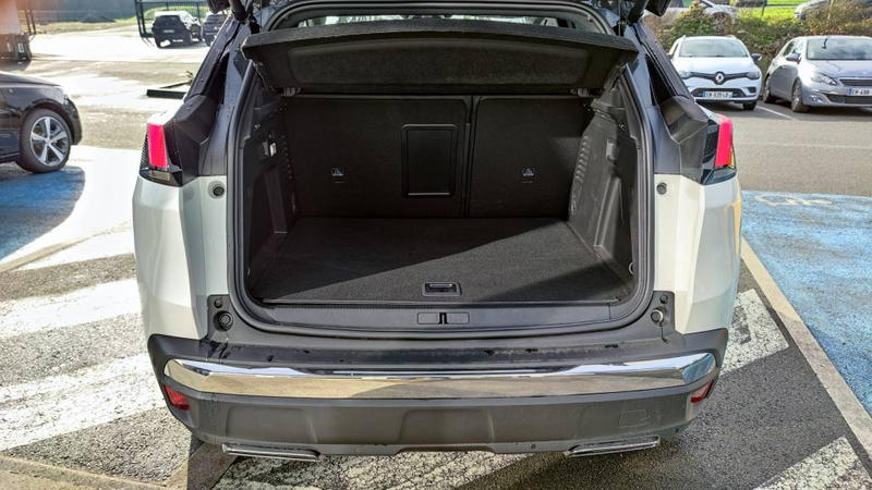 Peugeot 3008 II Hybrid4 300 e-Eat8 Gt