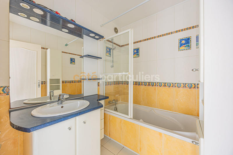 Appartement - 85 m² - 4 pièces