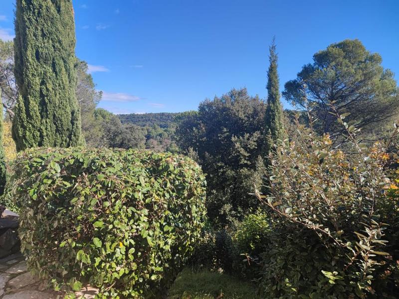 Villa - 197 m² - 8 pièces