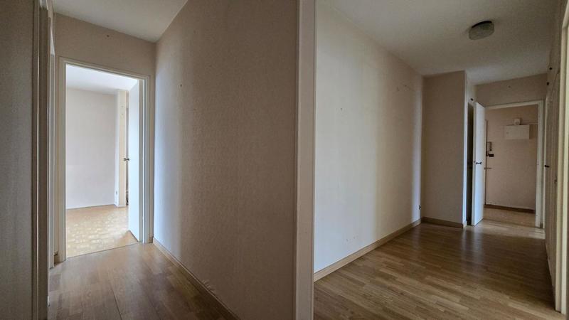 Appartement - 104 m² - 4 pièces