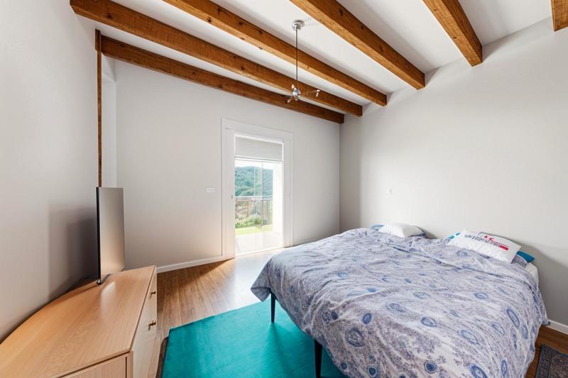 Maison - 570 m² - 15 pièces