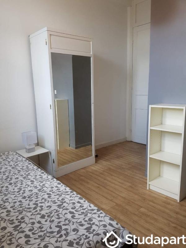 Chambre - 14 m² - 1 pièce