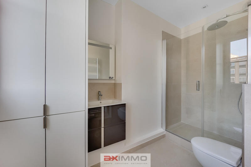 Appartement - 72 m² - 3 pièces