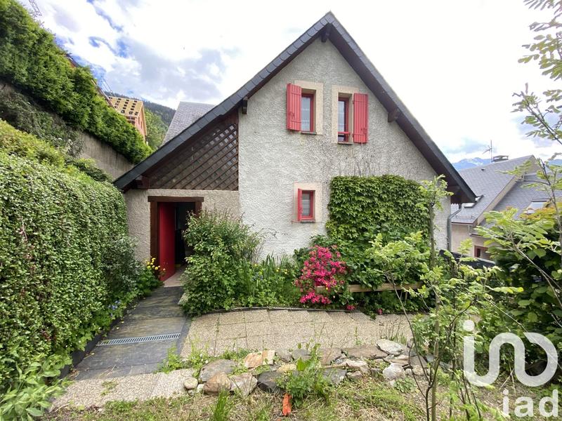 Maison - 130 m² - 7 pièces