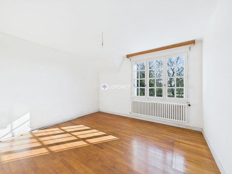 Maison traditionnelle - 115 m² - 6 pièces