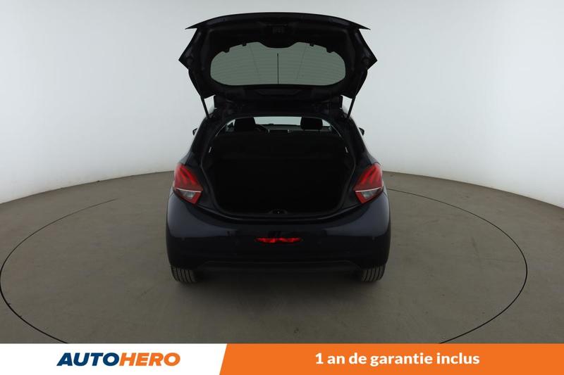 Peugeot 208 1.6 Blue-HDi Style 5p 75 ch