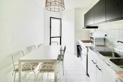 Chambre - 10 m² - 5 pièces