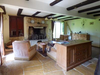 Maison en pierre - 177 m² - 7 pièces