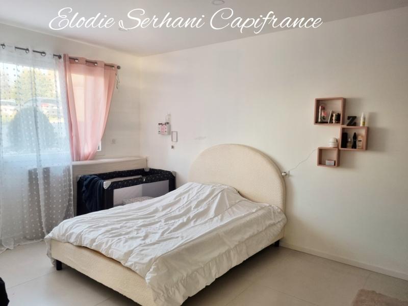 Maison - 245 m² - 7 pièces