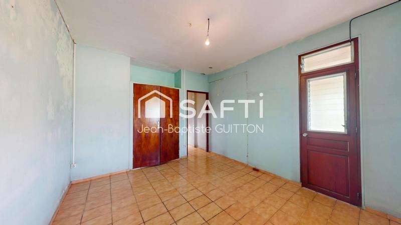 Maison - 227 m² - 10 pièces