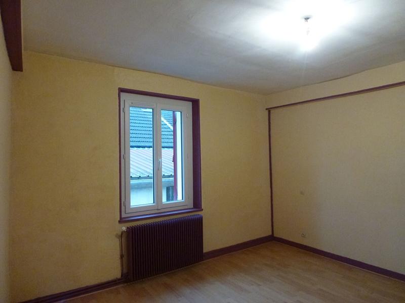 Maison - 97 m² - 5 pièces