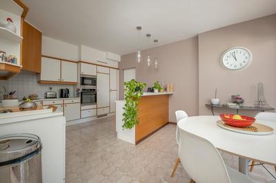 Maison - 182 m² - 5 pièces