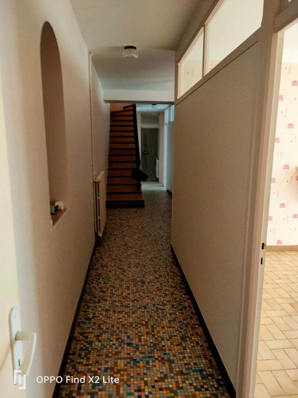 Maison - 220 m² - 9 pièces