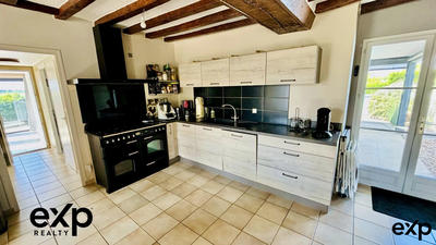 Maison traditionnelle - 130 m² - 5 pièces