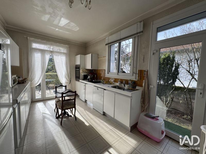 Maison - 174 m² - 5 pièces