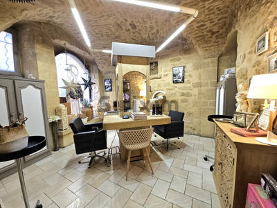 Fonds de commerce - Magasins - 56 m²