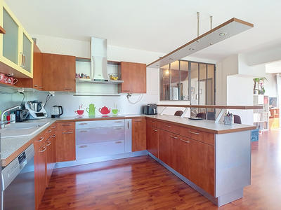 Appartement - 124 m² - 5 pièces