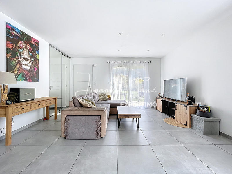 Maison - 92 m² - 4 pièces