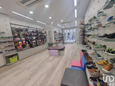 Local commercial - 103 m²