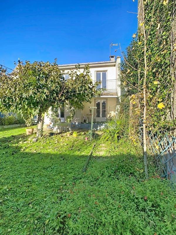 Maison - 135 m² - 6 pièces