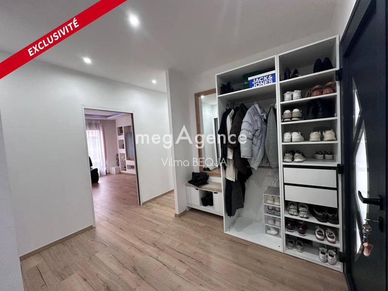 Maison - 180 m² - 5 pièces