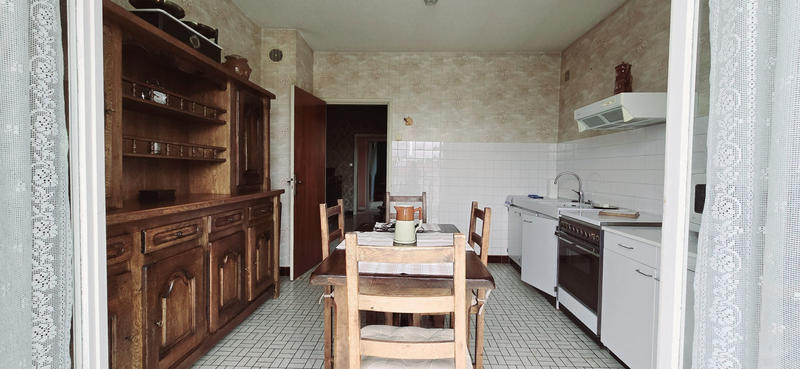 Maison - 179 m² - 8 pièces