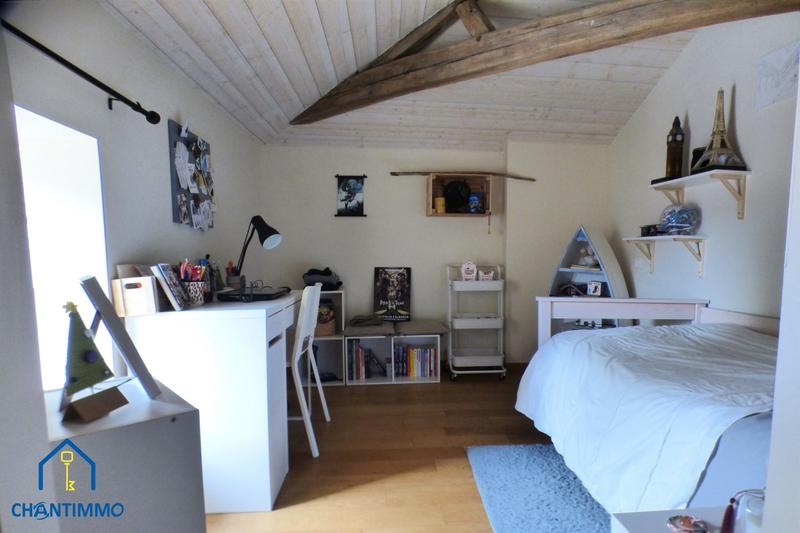 Maison - 267 m² - 7 pièces