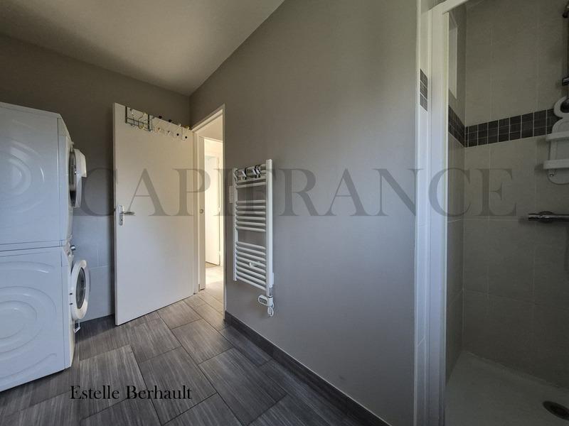 Maison - 177 m² - 8 pièces