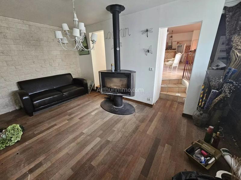 Maison - 203 m² - 6 pièces