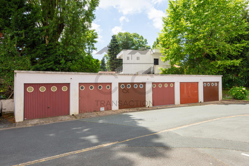 Appartement - 88 m² - 3 pièces