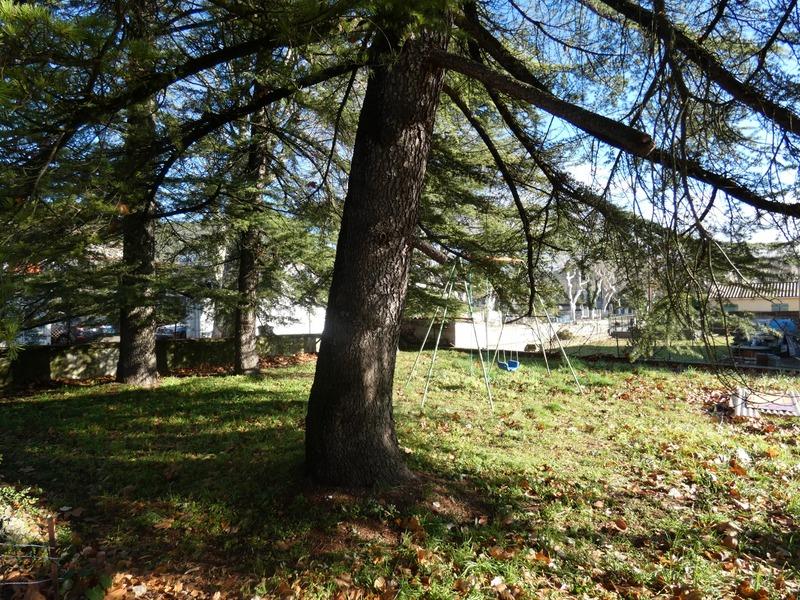 Maison - 202 m² - 7 pièces