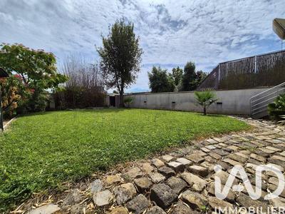 Maison - 147 m² - 6 pièces