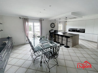 Maison contemporaine - 110 m² - 6 pièces