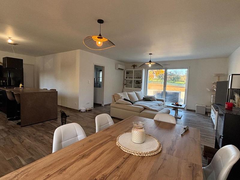 Maison - 100 m² - 4 pièces