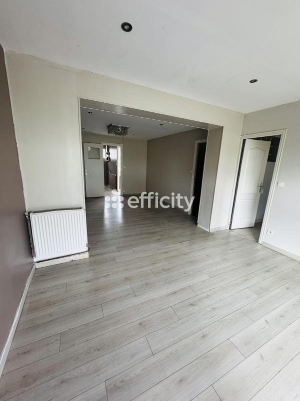 Maison de ville - 87 m² - 5 pièces