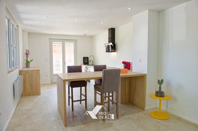 Maison - 150 m² - 8 pièces