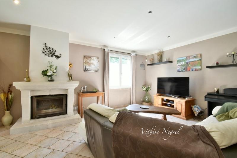 Villa - 209 m² - 7 pièces