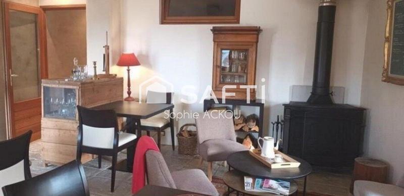 Maison - 450 m² - 11 pièces