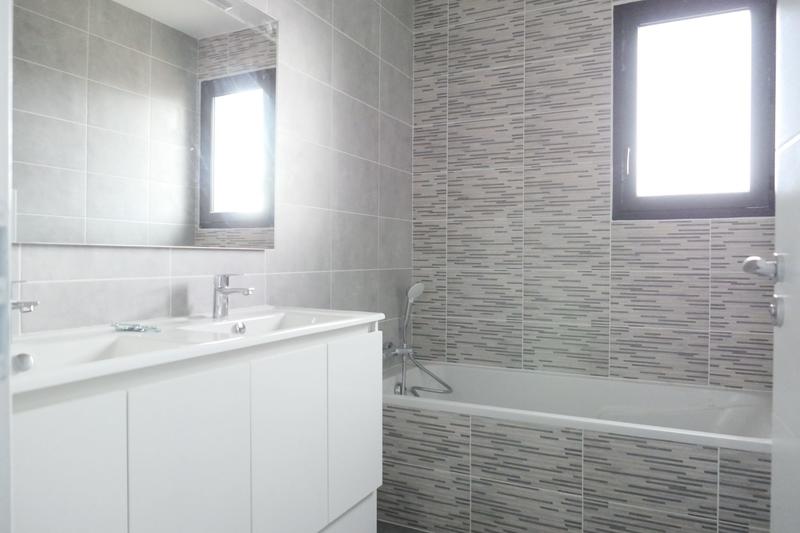 Maison - 111 m² - 5 pièces