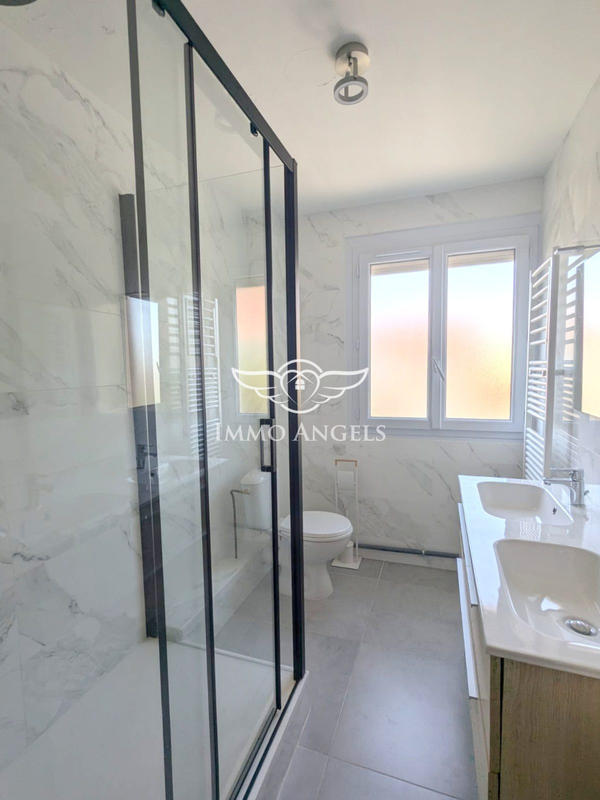 Maison - 130 m² - 7 pièces